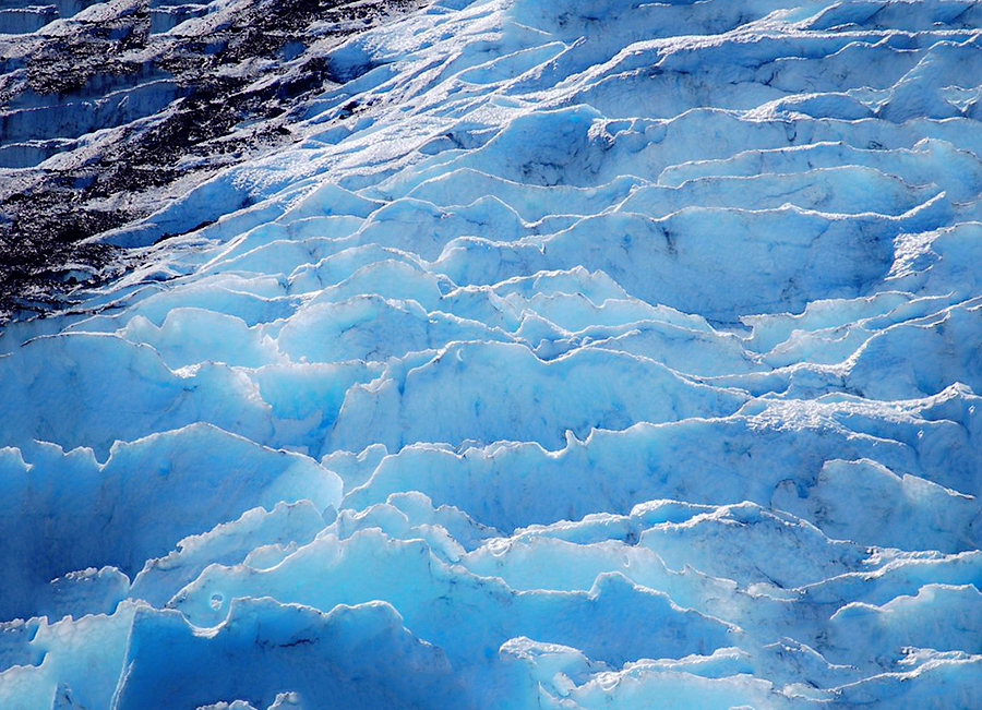 ../Images/LIAO,SHU-CHEN.Alaska.Portage Glacier (4).jpg